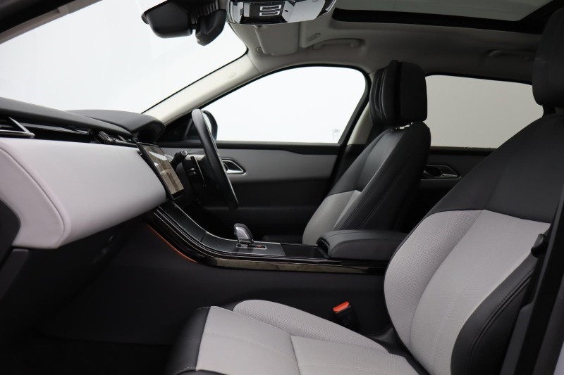 Used Land Rover Range Rover Velar 2024 for sale - 76981926: Photo 3