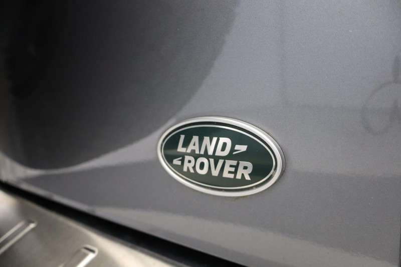 Used Land Rover Defender 2023 for sale - 76981818: Photo 34