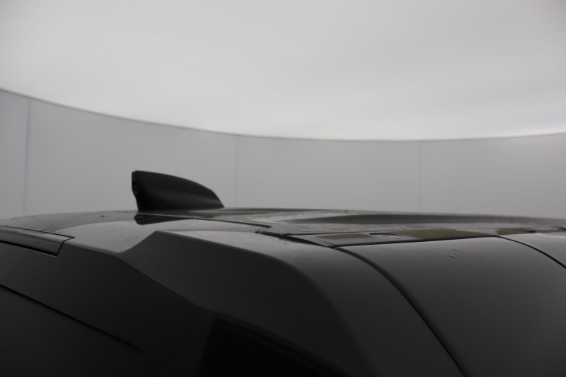 Used Land Rover Defender 2023 for sale - 76981818: Photo 35