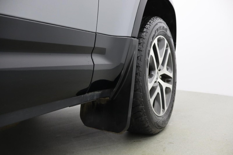 Used Land Rover Defender 2023 for sale - 76981818: Photo 36