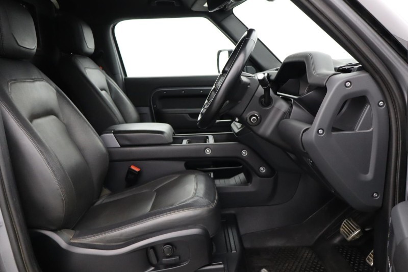 Used Land Rover Defender 2023 for sale - 76981818: Photo 40