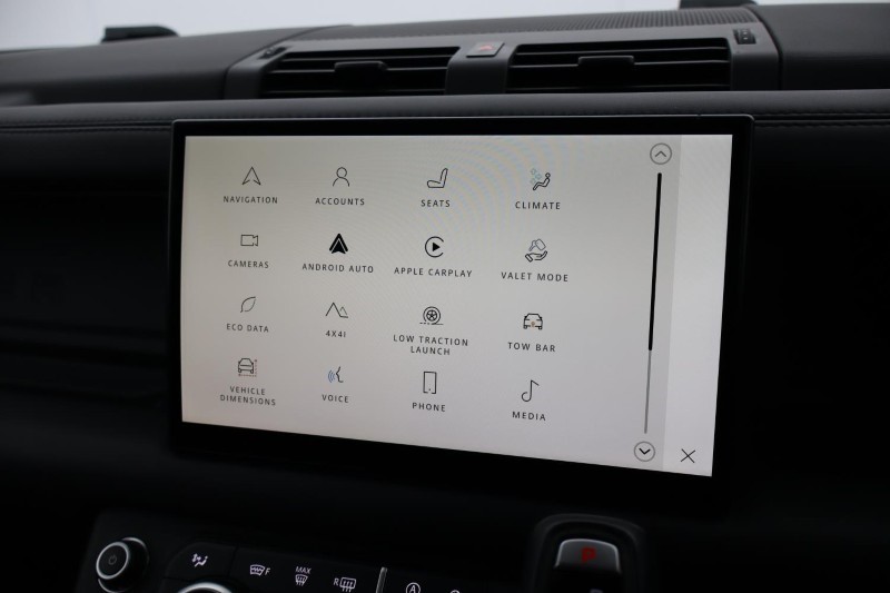 Used Land Rover Defender 2023 for sale - 76981818: Photo 49