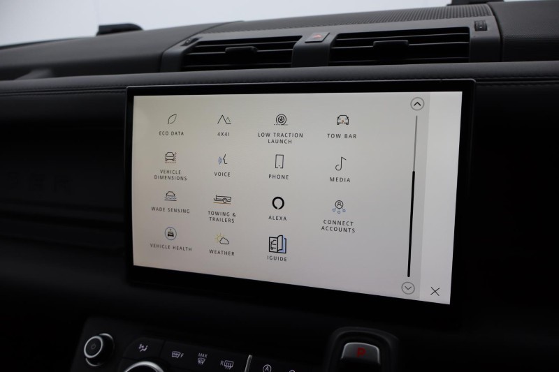 Used Land Rover Defender 2023 for sale - 76981818: Photo 53