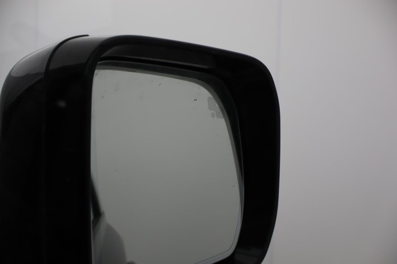 Used Land Rover Defender 2023 for sale - 76981818: Photo 57