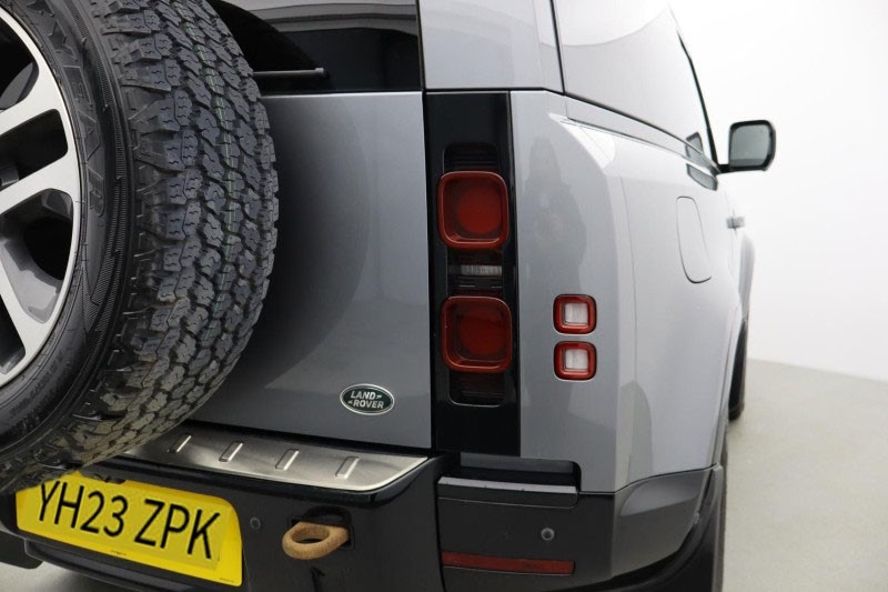 Used Land Rover Defender 2023 for sale - 76981818: Photo 62