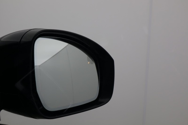 Used Land Rover Discovery 2022 for sale - 77965392: Photo 50