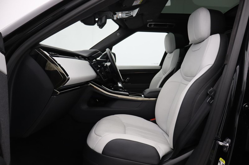 Used Land Rover Range Rover Sport 2025 for sale - 77459862: Photo 3