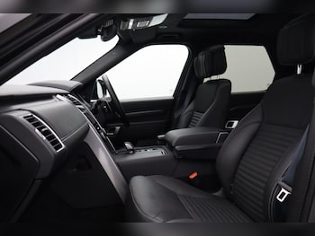 Used Land Rover Discovery 2025 for sale - 77803980: Photo