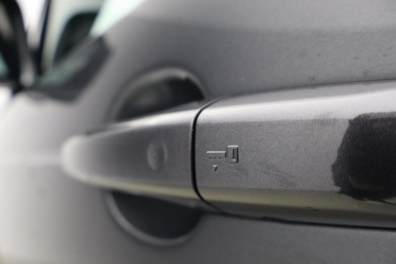 Used Land Rover Discovery 2025 for sale - 77803980: Photo 40