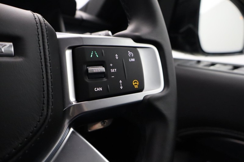 Used Land Rover Discovery 2025 for sale - 77803980: Photo 42