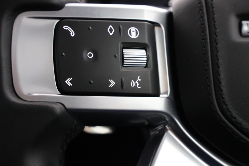 Used Land Rover Discovery 2025 for sale - 77803980: Photo 57