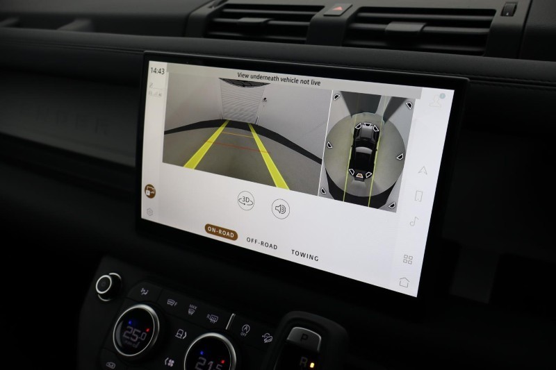 Used Land Rover Defender 2024 for sale - 77055706: Photo 12