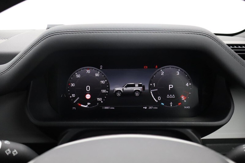 Used Land Rover Defender 2024 for sale - 77055706: Photo 16