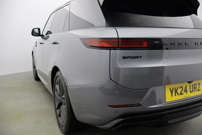 Used Land Rover Range Rover Sport 2024 for sale - 77653299: Photo 19