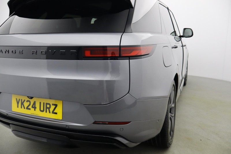 Used Land Rover Range Rover Sport 2024 for sale - 77653299: Photo 24