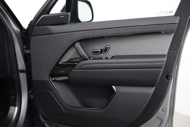 Used Land Rover Range Rover Sport 2024 for sale - 77653299: Photo 47