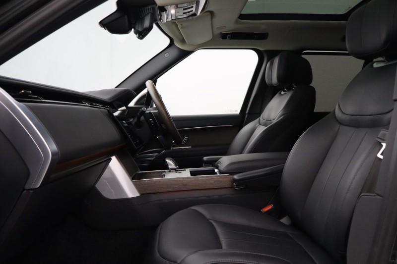 Used Land Rover Range Rover 2024 for sale - 77918128: Photo 3