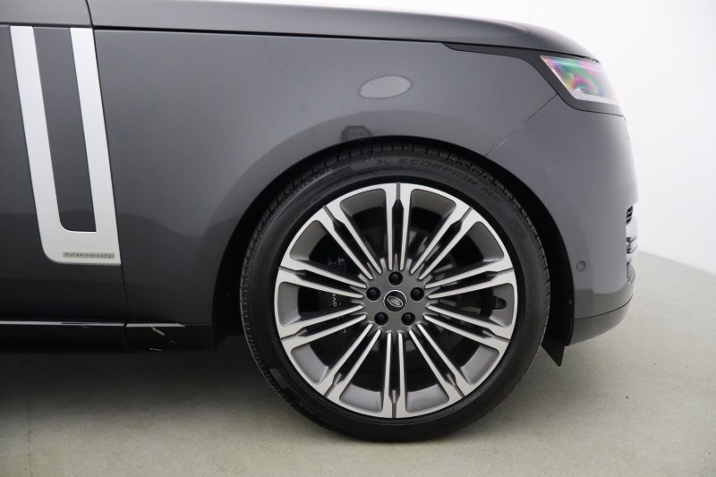 Used Land Rover Range Rover 2024 for sale - 77918128: Photo 8
