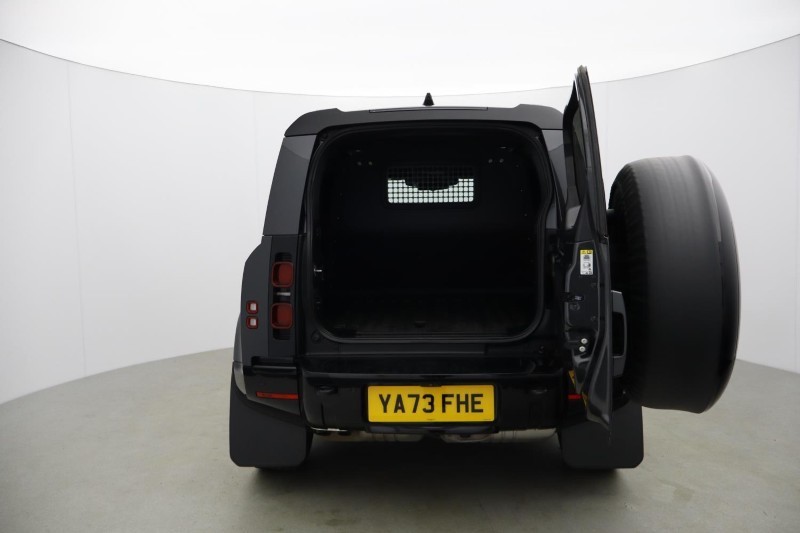 Used Land Rover Defender 2023 for sale - 78014717: Photo 10