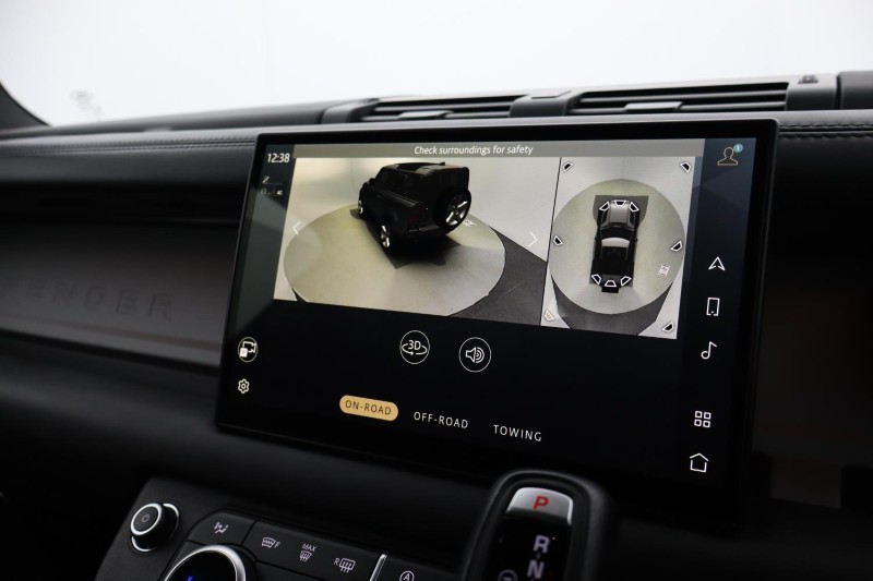 Used Land Rover Defender 2023 for sale - 78014717: Photo 12