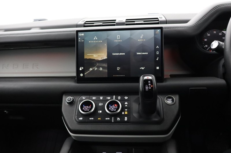 Used Land Rover Defender 2023 for sale - 78014717: Photo 14