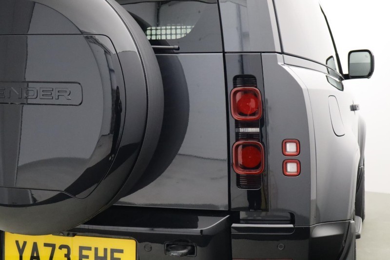 Used Land Rover Defender 2023 for sale - 78014717: Photo 24