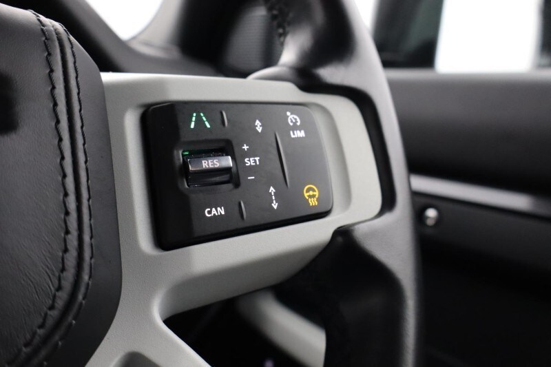 Used Land Rover Defender 2023 for sale - 78014717: Photo 45