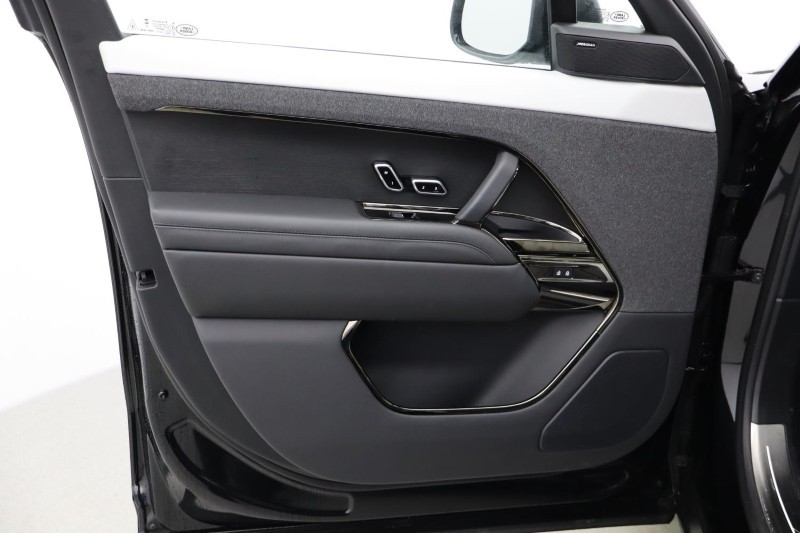 Used Land Rover Range Rover Sport 2023 for sale - 77013190: Photo 28