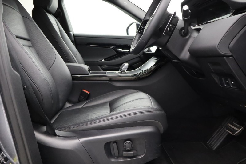 Used Land Rover Range Rover Evoque 2023 for sale - 76982470: Photo 31