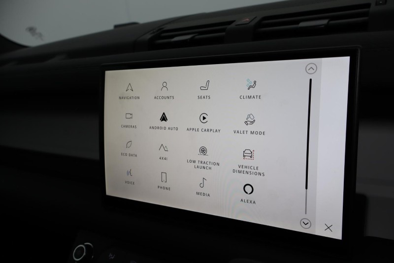 Used Land Rover Defender 2025 for sale - 78028132: Photo 28