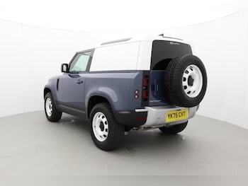 Used Land Rover Defender 2025 for sale - 78028132: Photo