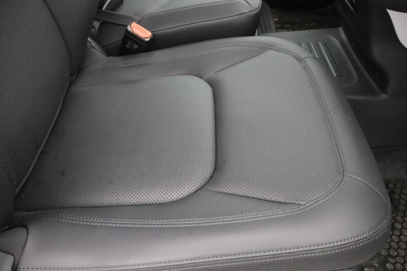 Used Land Rover Defender 2025 for sale - 78028132: Photo 35