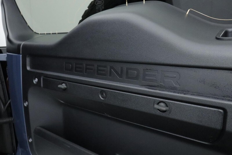 Used Land Rover Defender 2025 for sale - 78028132: Photo 38
