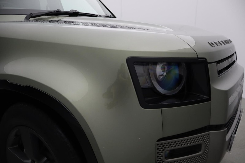 Used Land Rover Defender 2023 for sale - 77700988: Photo 17