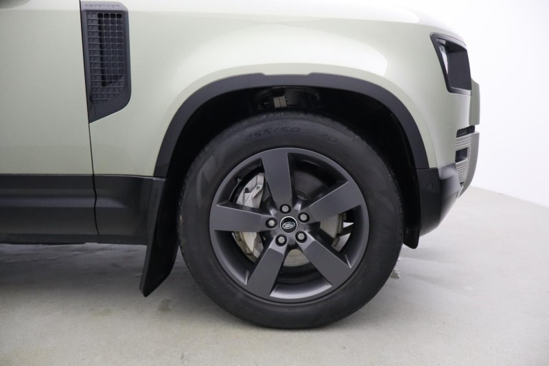 Used Land Rover Defender 2023 for sale - 77700988: Photo 8