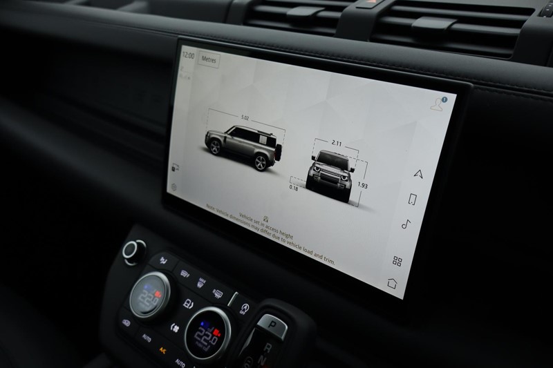 Used Land Rover Defender 2025 for sale - 76981656: Photo 52