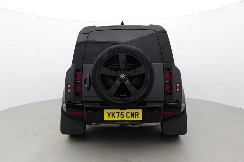 Used Land Rover Defender 2025 for sale - 76981656: Photo 6