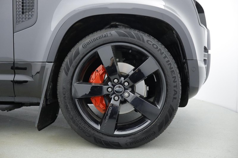 Used Land Rover Defender 2025 for sale - 76981656: Photo 8