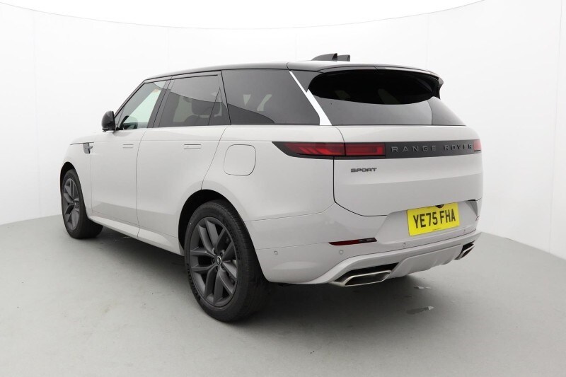 Used Land Rover Range Rover Sport 2025 for sale - 77813019: Photo 2