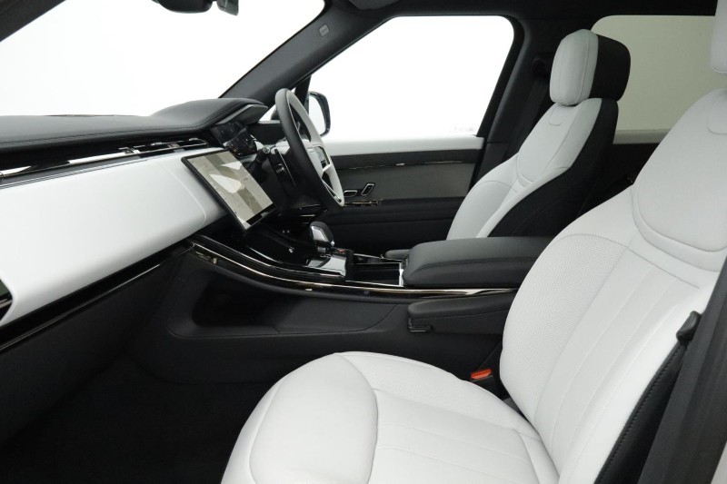 Used Land Rover Range Rover Sport 2025 for sale - 77813019: Photo 3