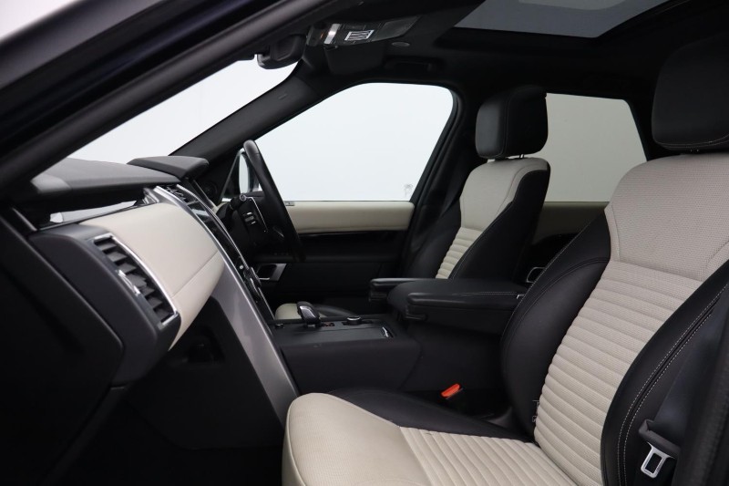 Used Land Rover Discovery 2023 for sale - 77662137: Photo 3