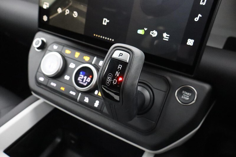 Used Land Rover Defender 2025 for sale - 77363437: Photo 13