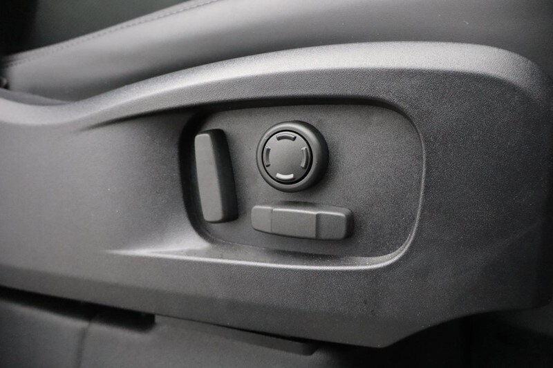 Used Land Rover Defender 2025 for sale - 77363437: Photo 30