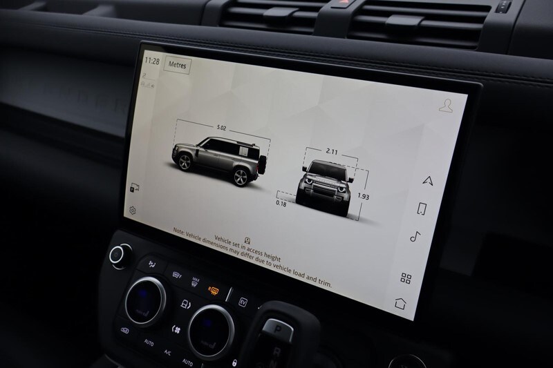 Used Land Rover Defender 2025 for sale - 77363437: Photo 41