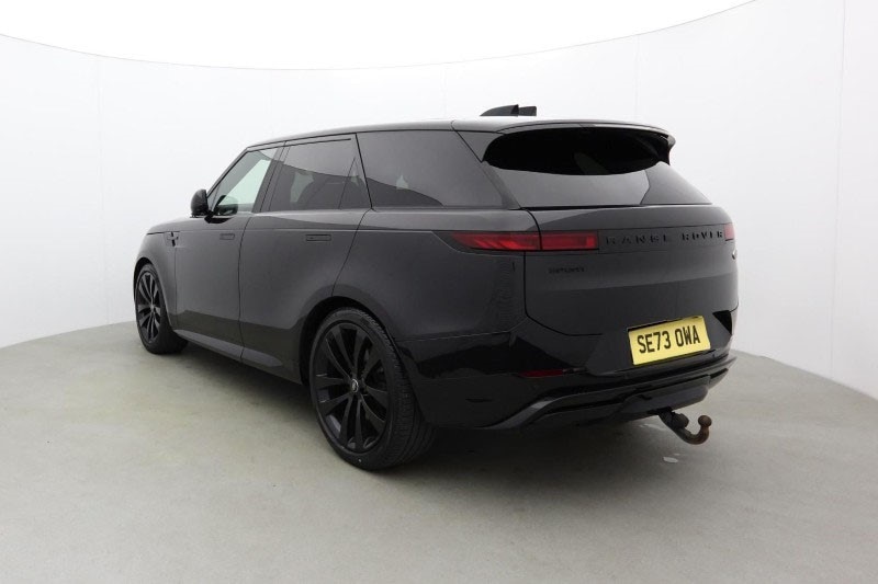 Used Land Rover Range Rover Sport 2024 for sale - 78077688: Photo 2