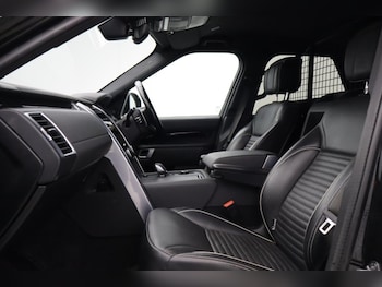 Used Land Rover Discovery 2021 for sale - 78849421: Photo