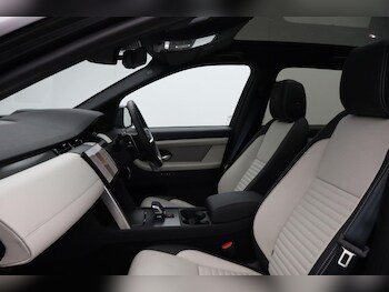 Used Land Rover Discovery Sport 2025 for sale - 77592343: Photo