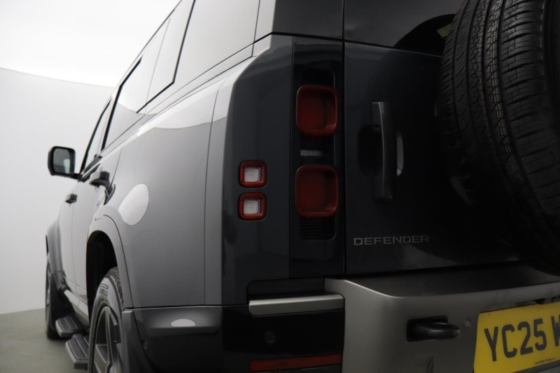 Used Land Rover Defender 2025 for sale - 77830037: Photo 19