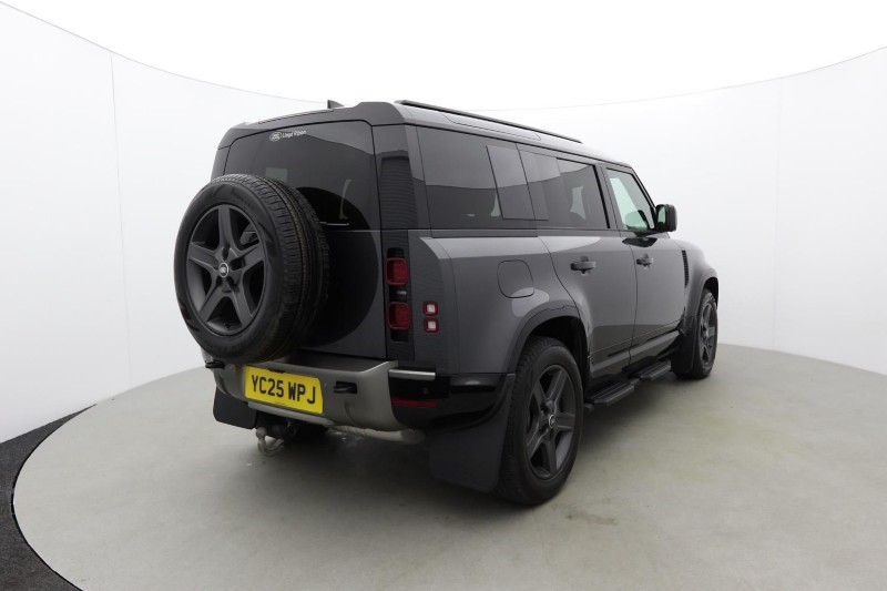 Used Land Rover Defender 2025 for sale - 77830037: Photo 23