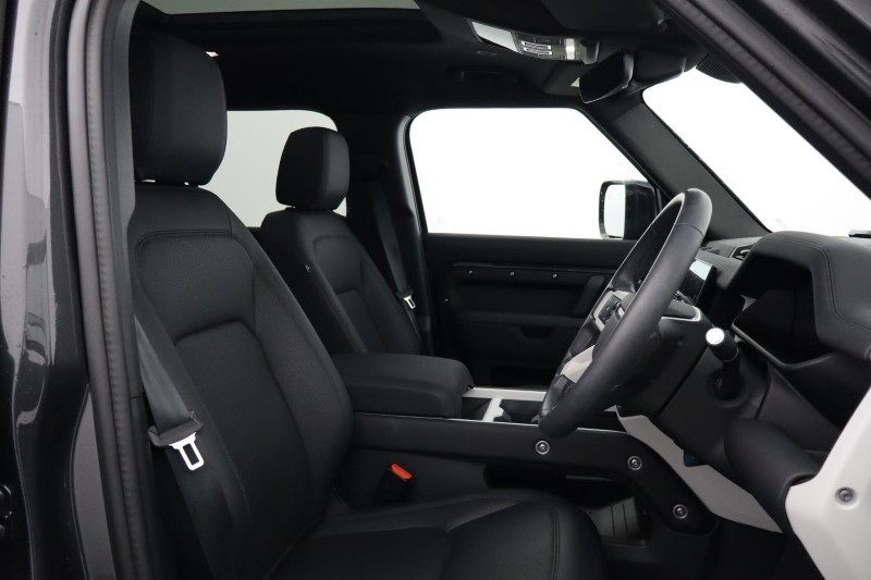 Used Land Rover Defender 2025 for sale - 77830037: Photo 40